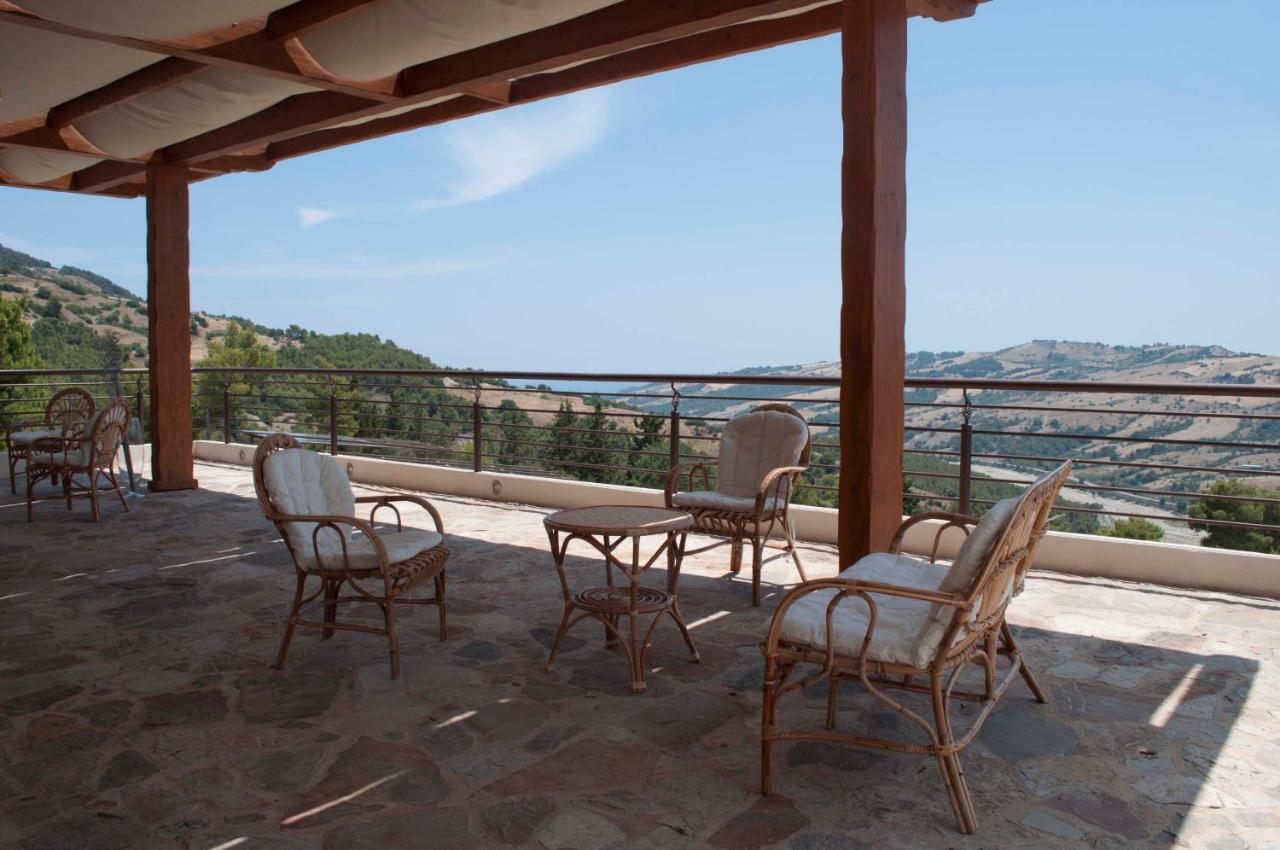 Bed and Breakfast Casale 700 Амендолара Экстерьер фото